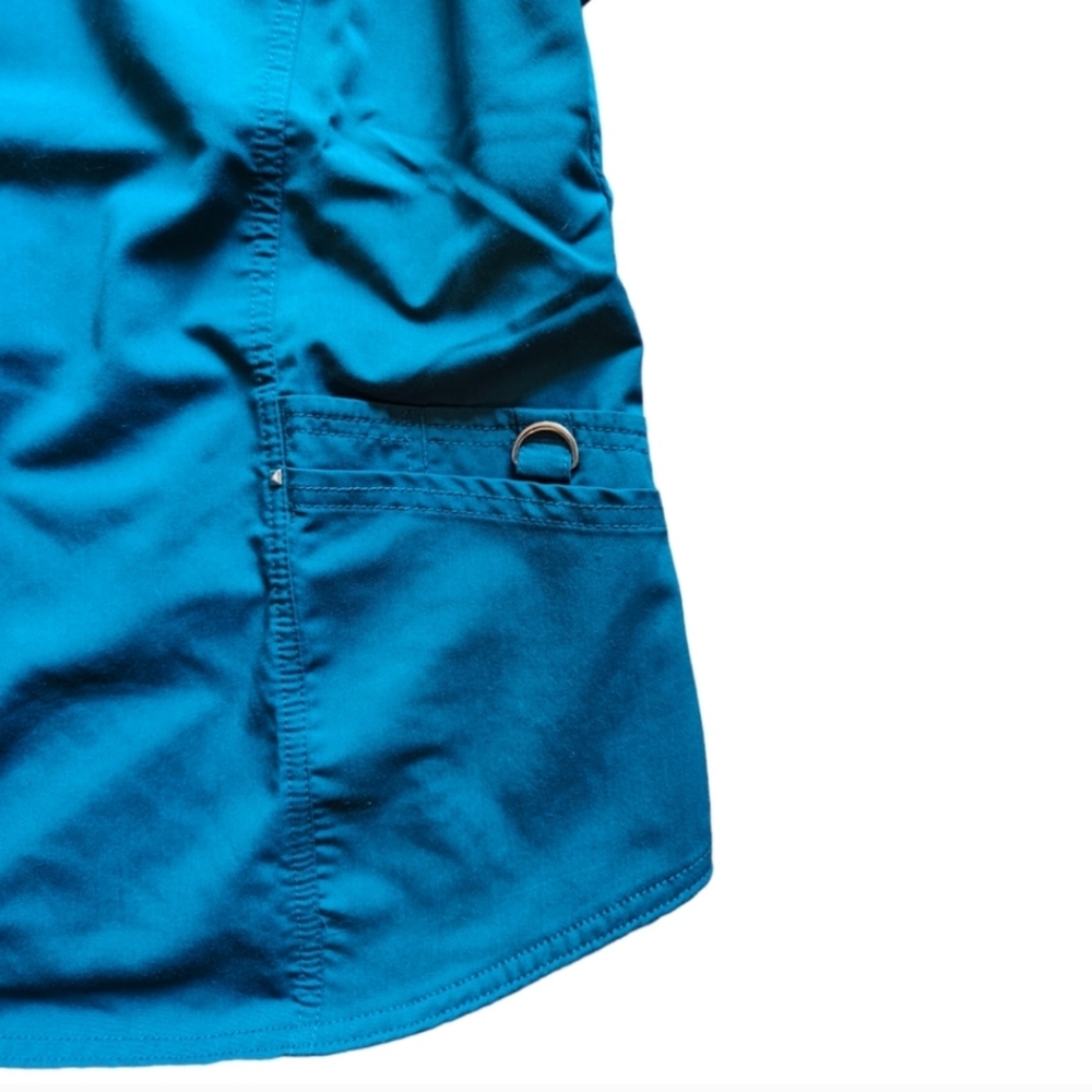 Teal Scrub Top Size Small - Picture 2 of 3